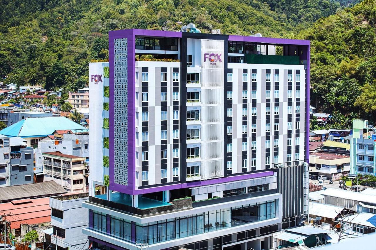 Fox Hotel Jaya Pura Eksteriør bilde