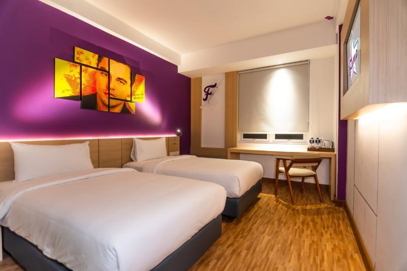 Fox Hotel Jaya Pura Eksteriør bilde