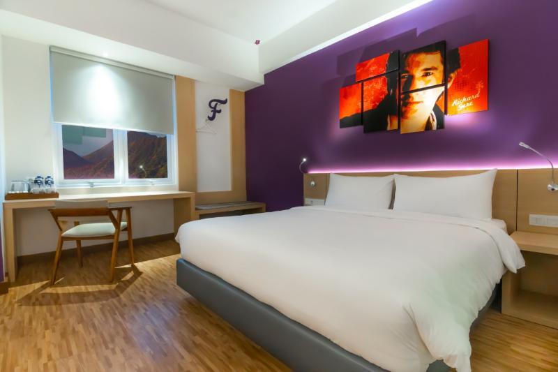 Fox Hotel Jaya Pura Eksteriør bilde